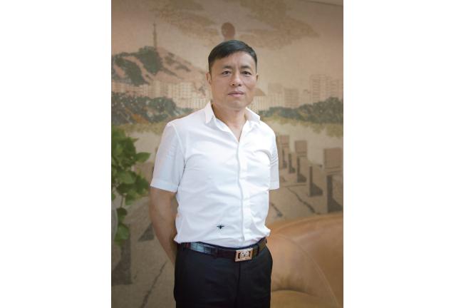 喜讯｜华辉股份董事长王清安获第十七届福建省优秀企业家荣誉称号
